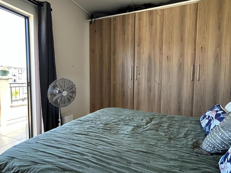 To Let 1 Bedroom Property for Rent in Sandown Western Cape